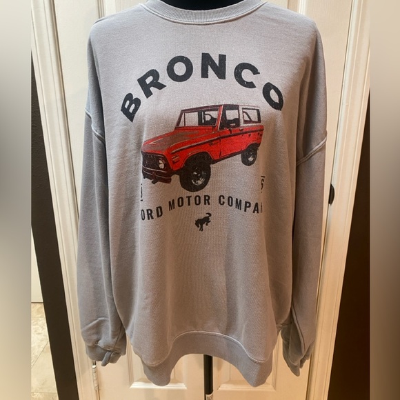 Light Gray Red Bronco Print Crewneck - Picture 1 of 5